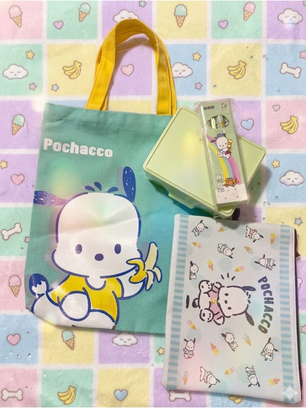 🐶Lot of Pochacco: Tote Bag, Pencil or Make Up Case, Container and Pens🐶